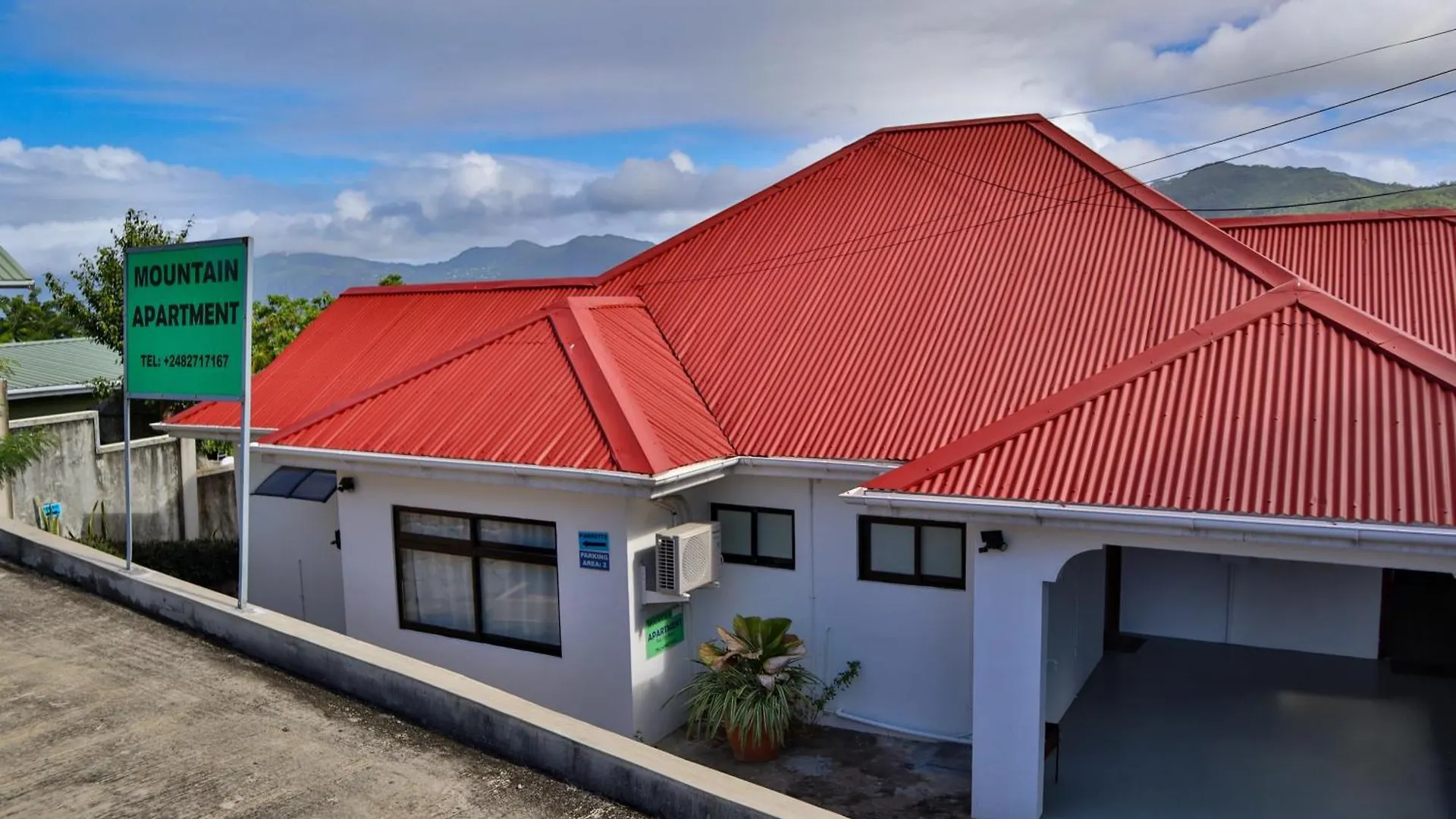 Mountain Apartments Anse Etoile